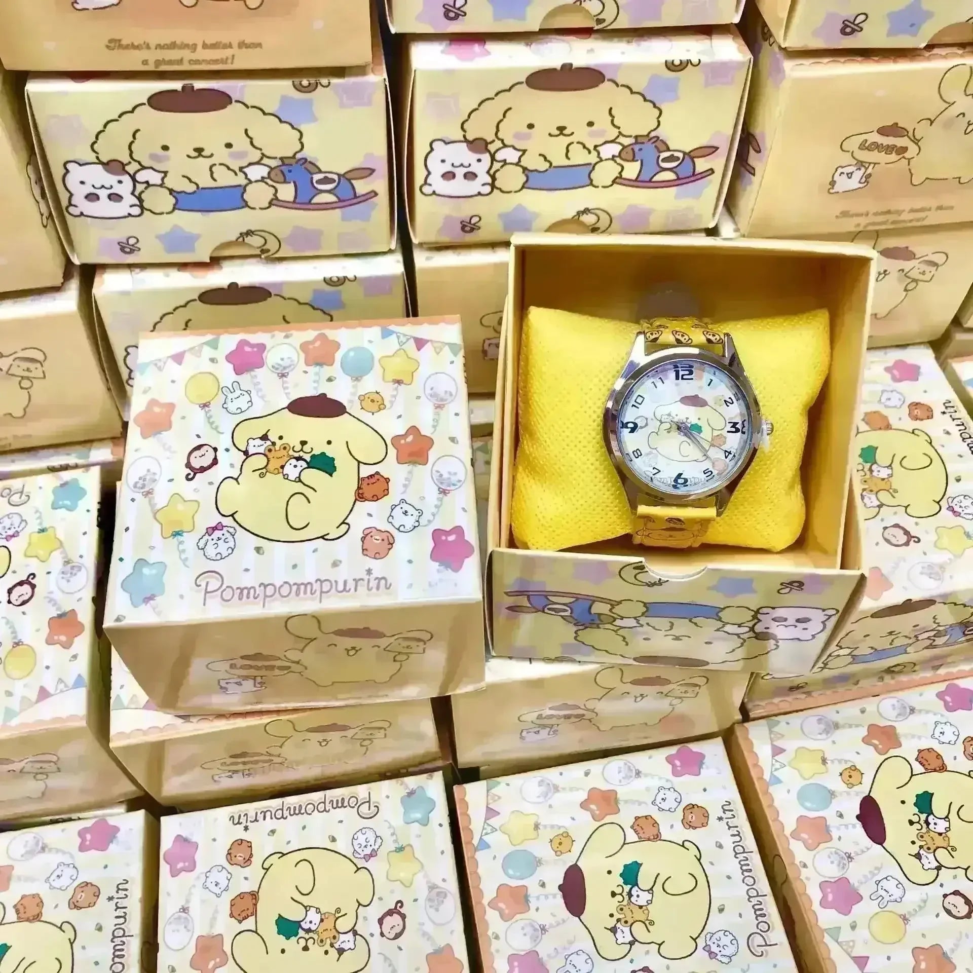 Kawaii Sanrio Characters Watch - Bear Hugs