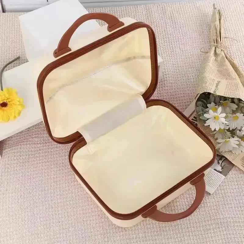 Kawaii Sanrio Portable Mini Suitcase - Bear Hugs