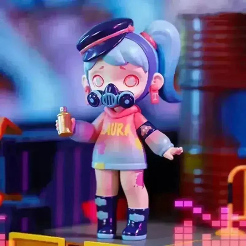 Laura Fashion Trendsetter Series Figurine - Bear Hugs