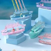 Liquid Motion Floating Oil Glass Pen Holder - Bear Hugs