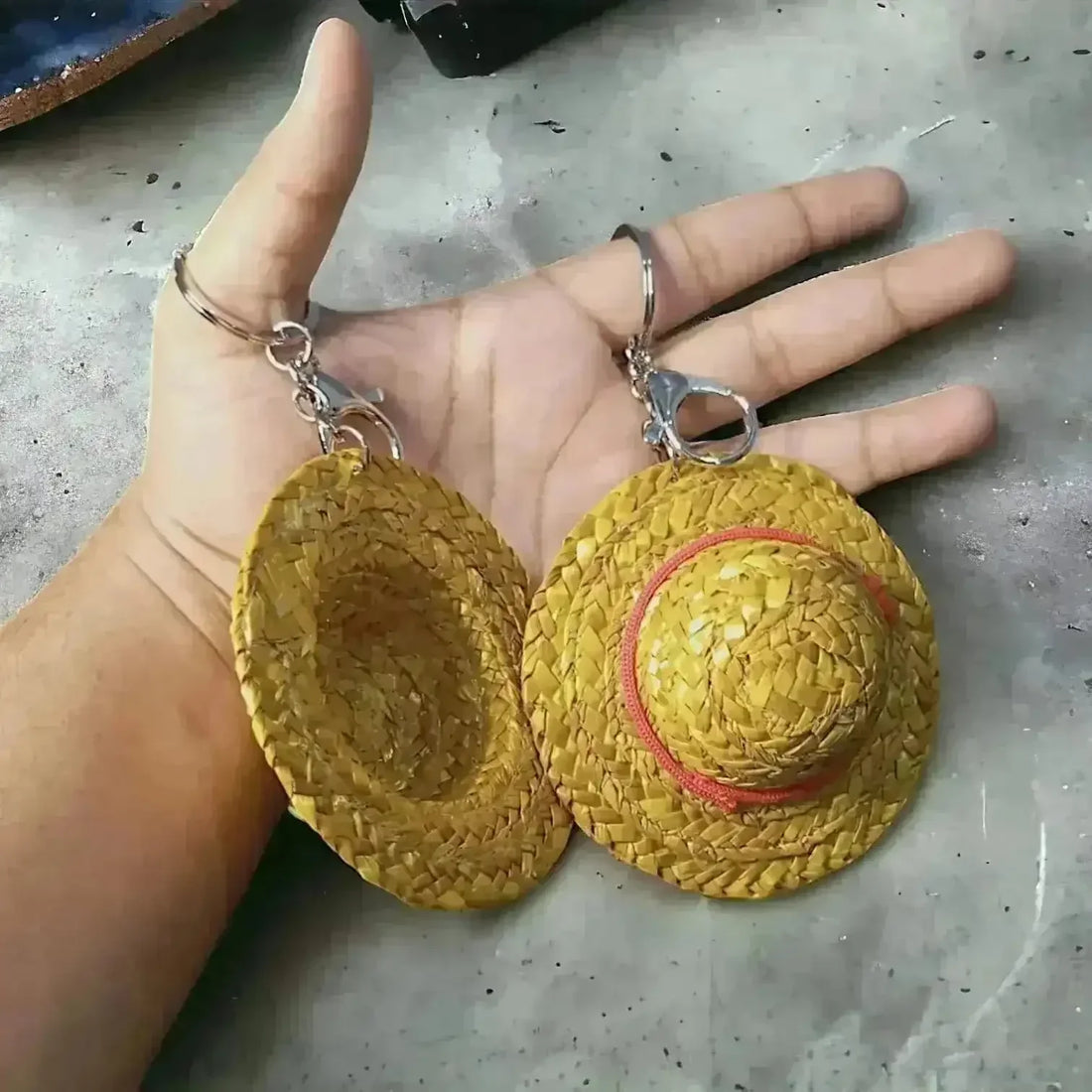 Luffy Bamboo Hat Keychain - Bear Hugs