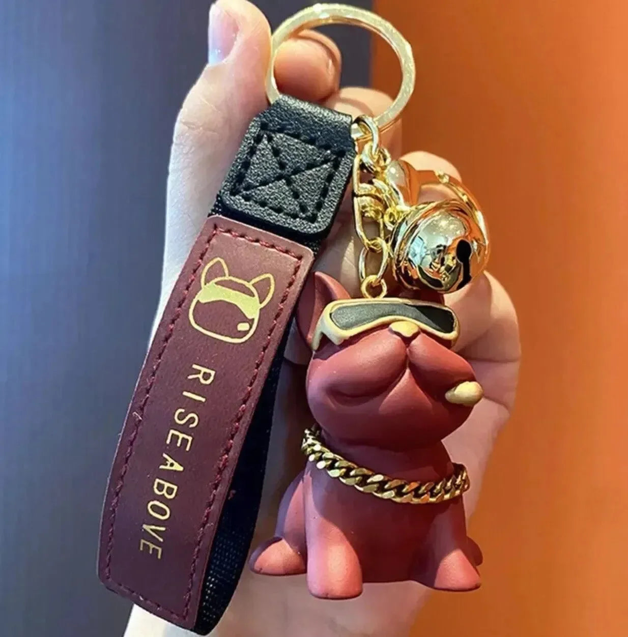 Luxurious Bulldog 3D Keychain - Bear Hugs