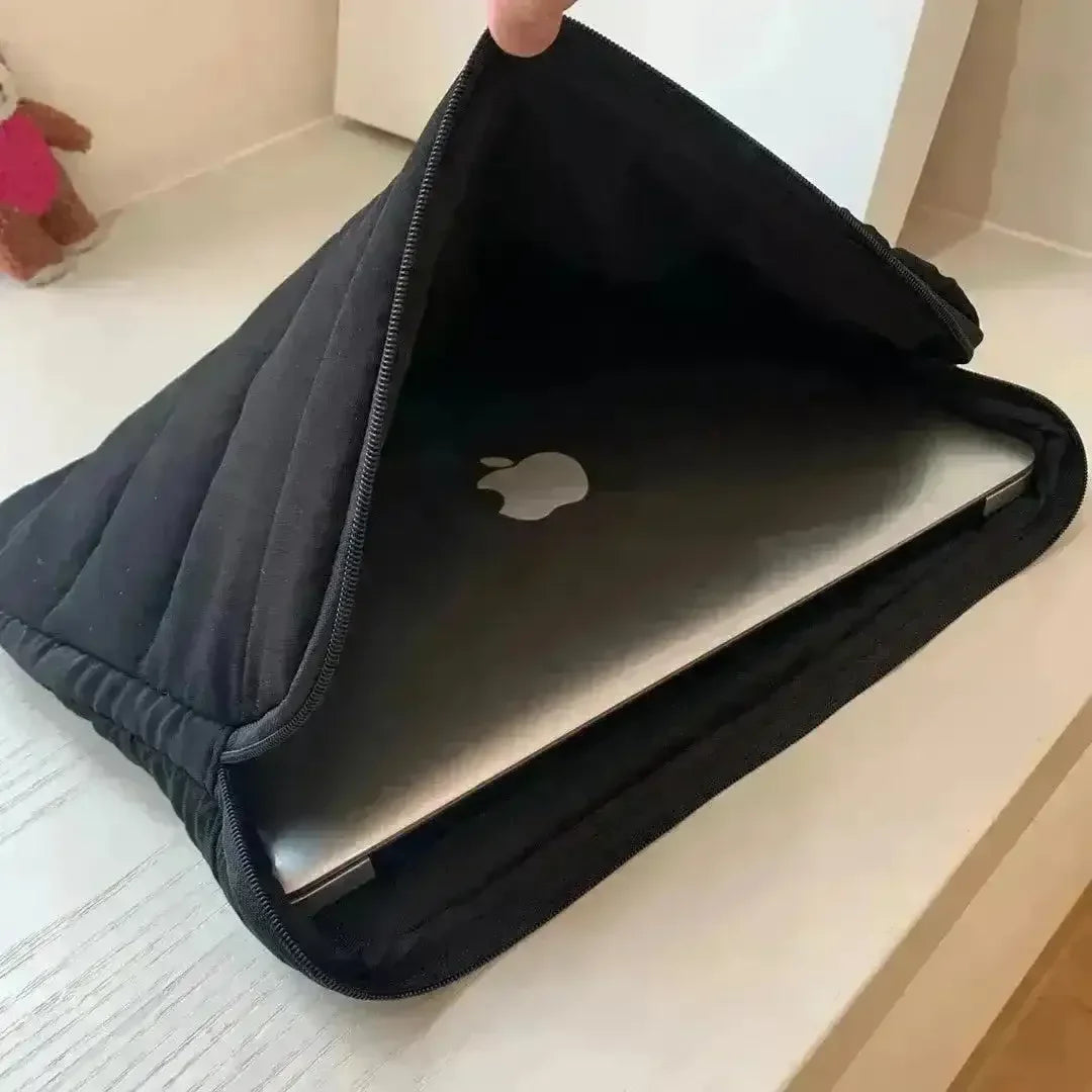 Luxury CC Protective Sleeve Laptop Bag (16 inches) - Bear Hugs