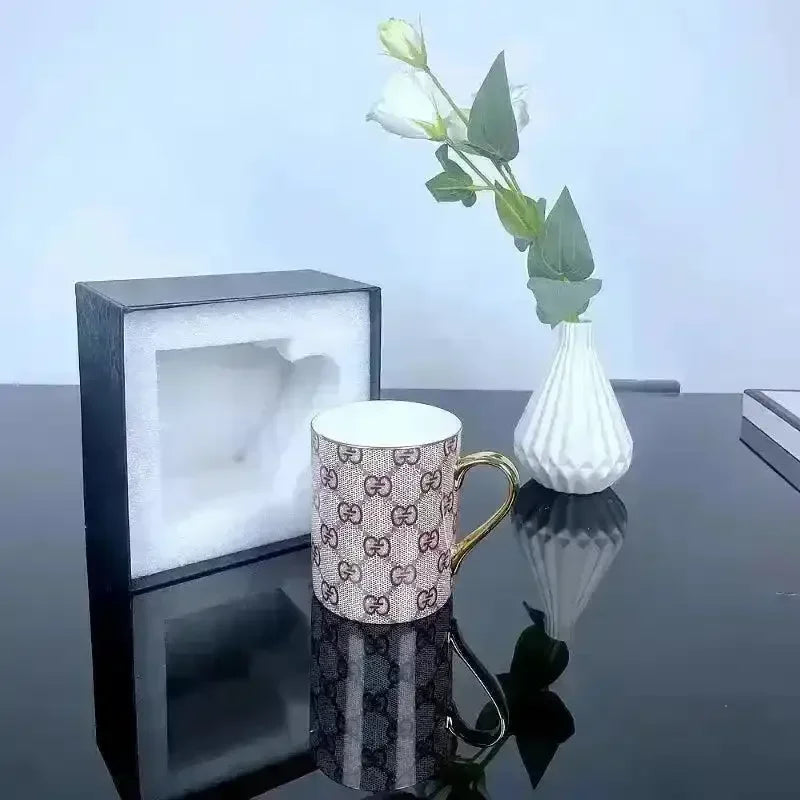 Luxury Double G Premium Mug (400 ml) - Bear Hugs