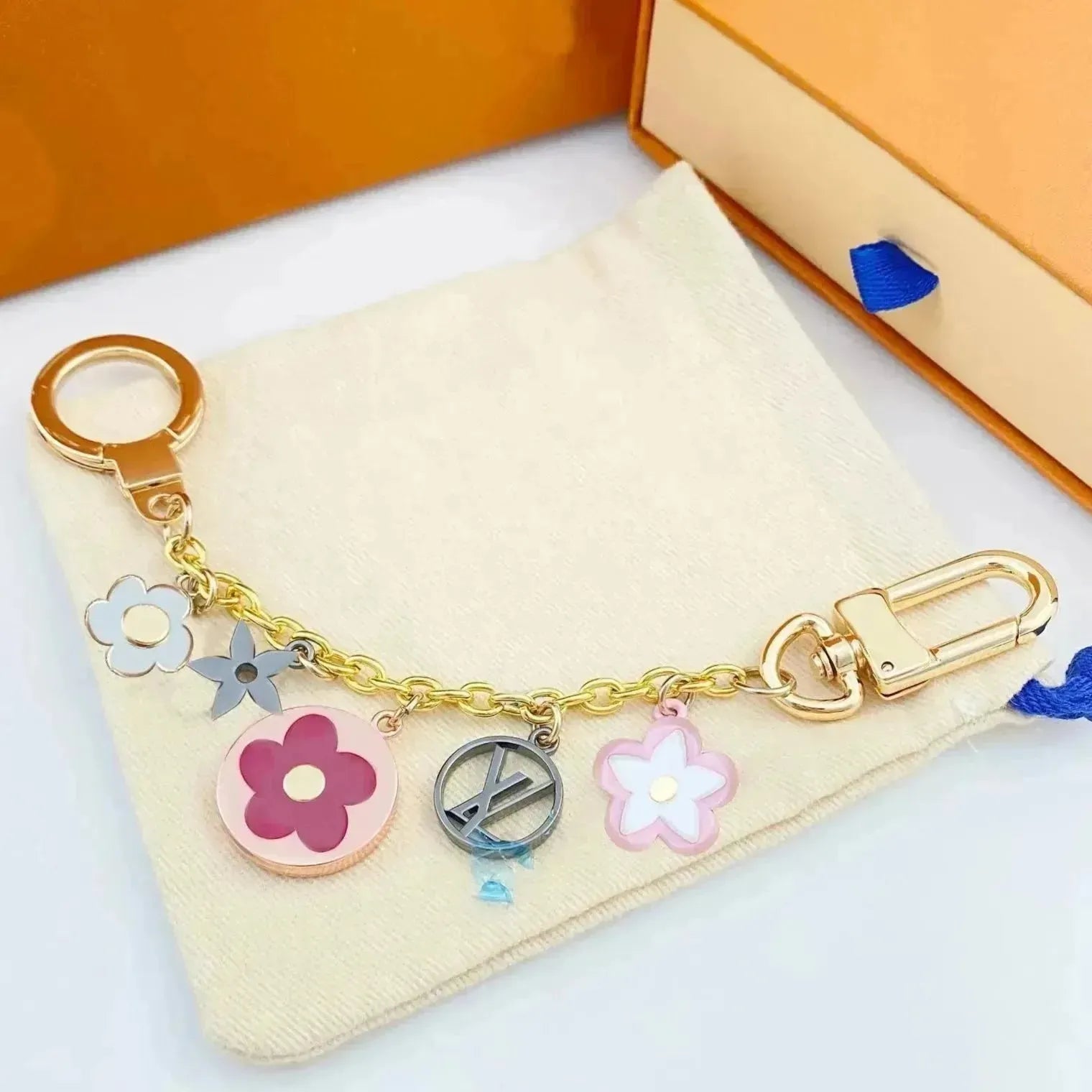 Luxury Floral Swordman Keychain - Bear Hugs