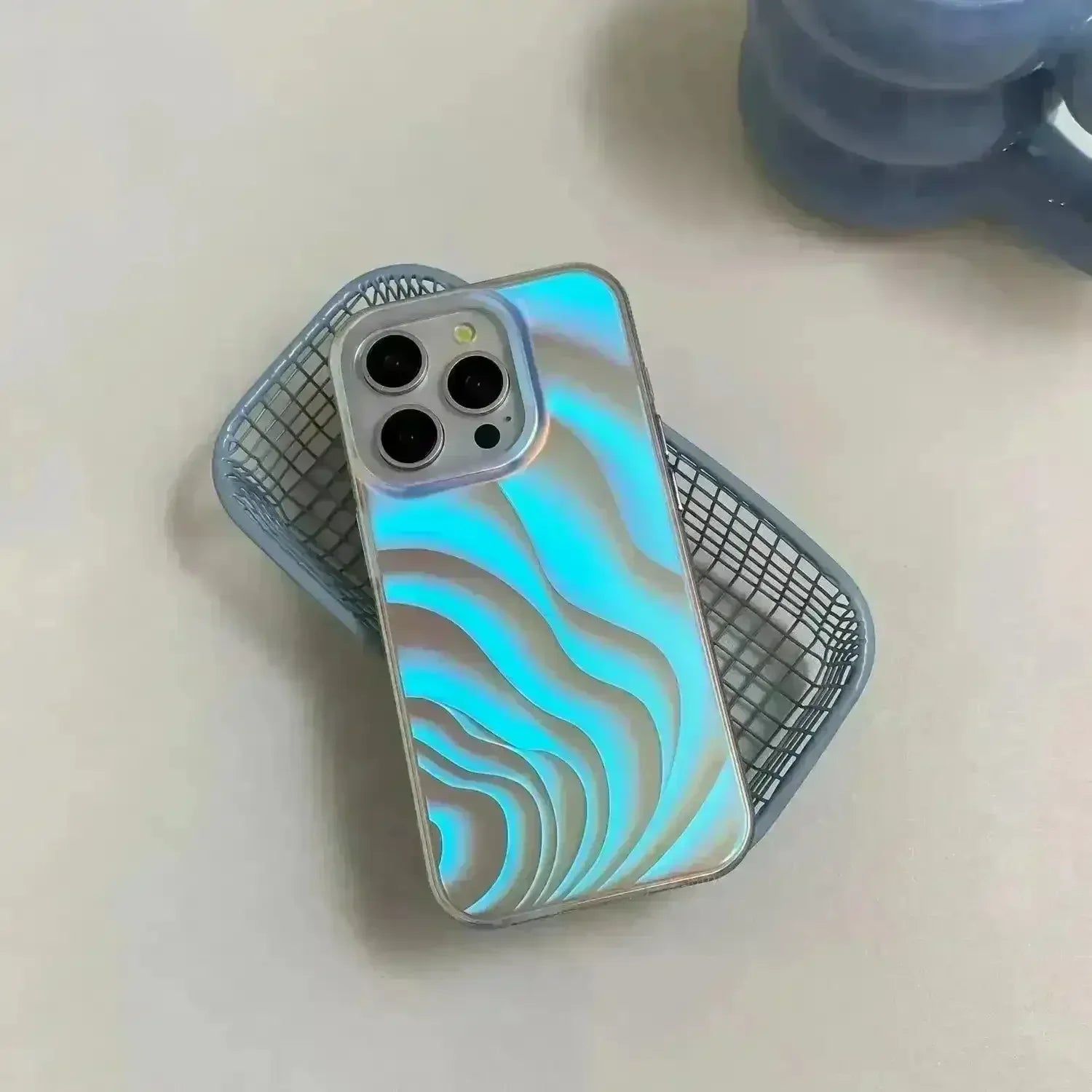 Luxury Laser Wave Phone Case (For iPhones) - Bear Hugs