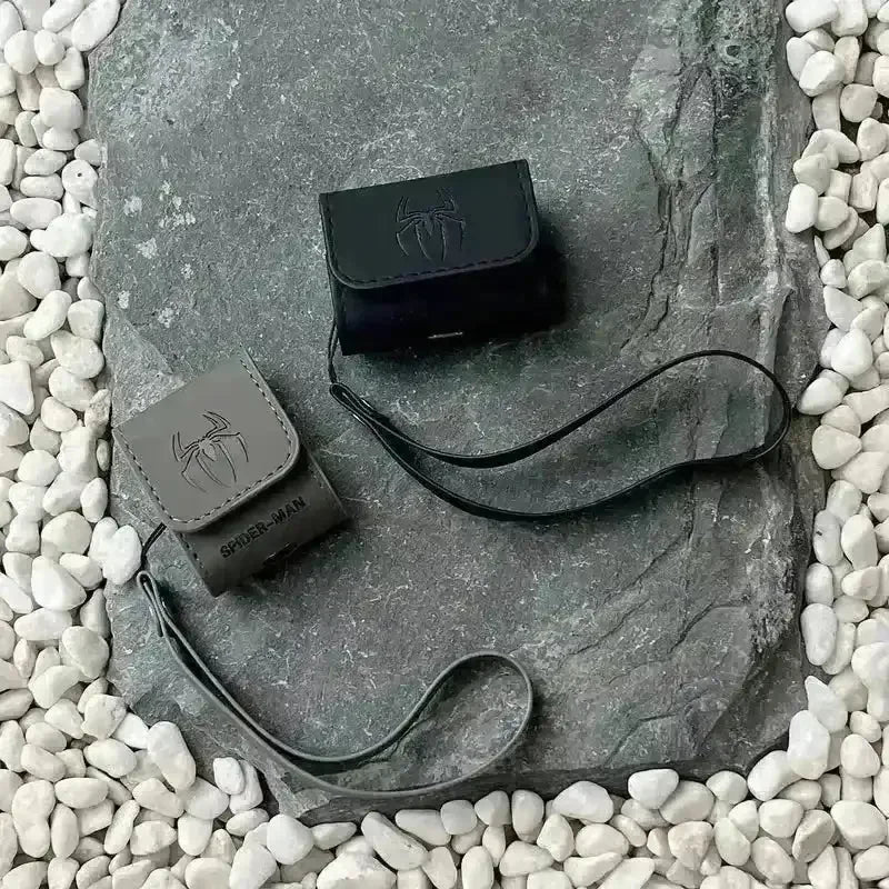 Luxury Spider-Man AirPods Case - Bear Hugs