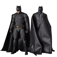MAFEX No.056 Justice League Batman Action Figure - Bear Hugs