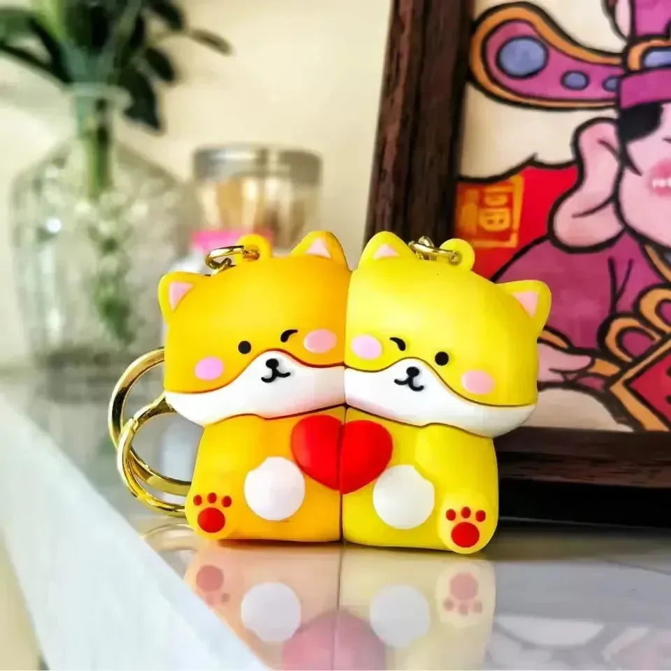 Magnetic Mates Couple Keychain - Bear Hugs