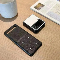 Maison Margiela Minimalist Case Z Fold and Z Flip - Bear Hugs