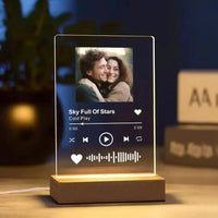 Melody & Memories Personalized Acrylic Plaque - Bear Hugs