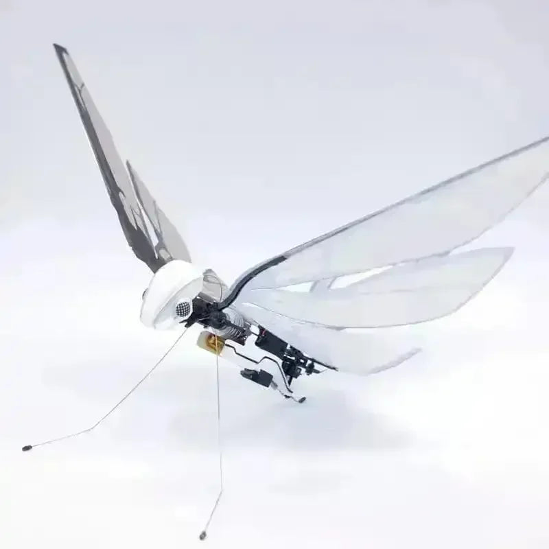 MetaFly Bionic Remote Controlled Insect - Bear Hugs