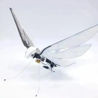MetaFly Bionic Remote Controlled Insect - Bear Hugs