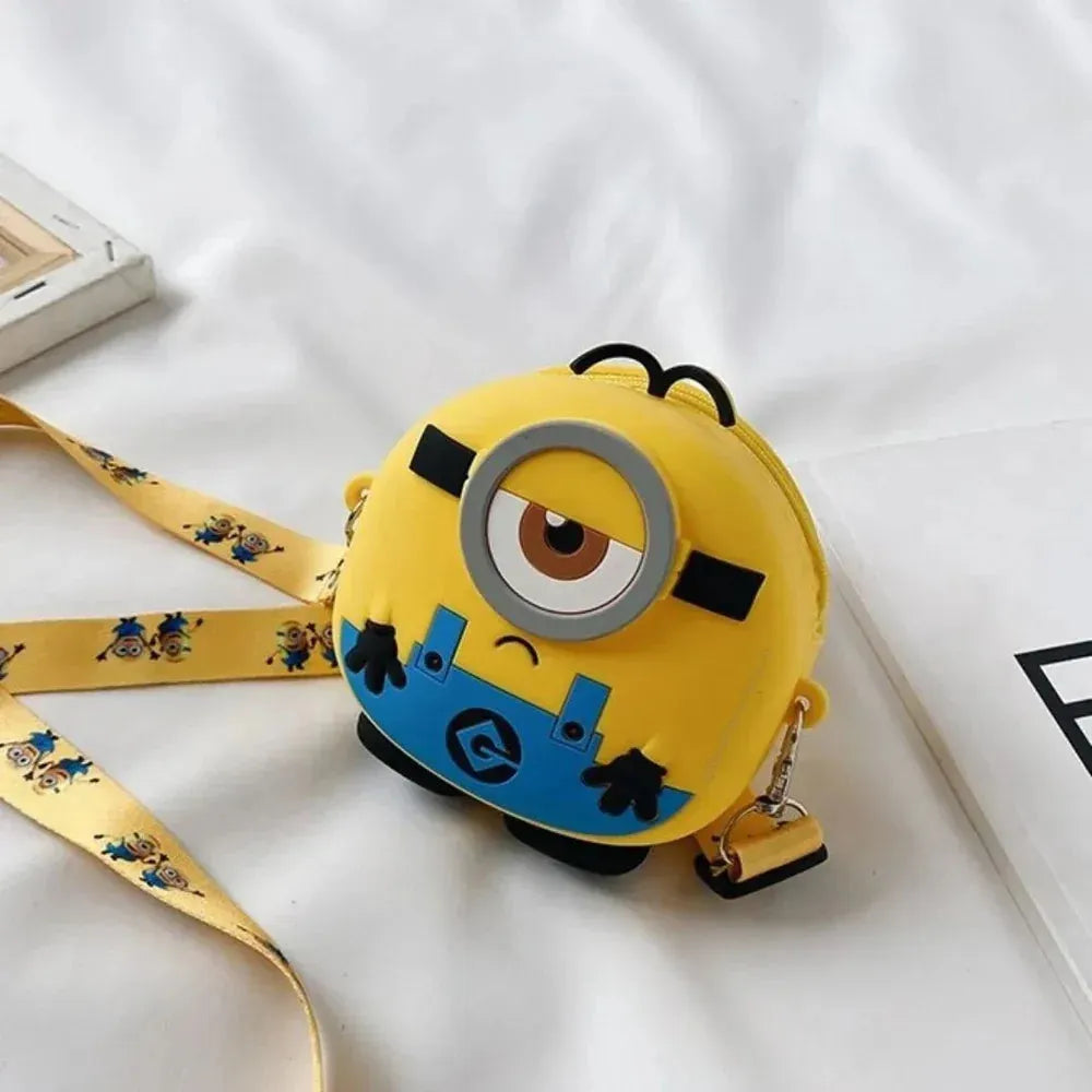 Mini Minion Silicone Pouch - Bear Hugs