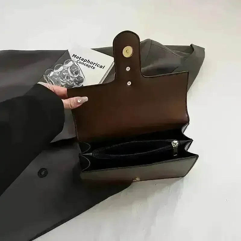 Minimalistic Double Buckle Handbag - Bear Hugs