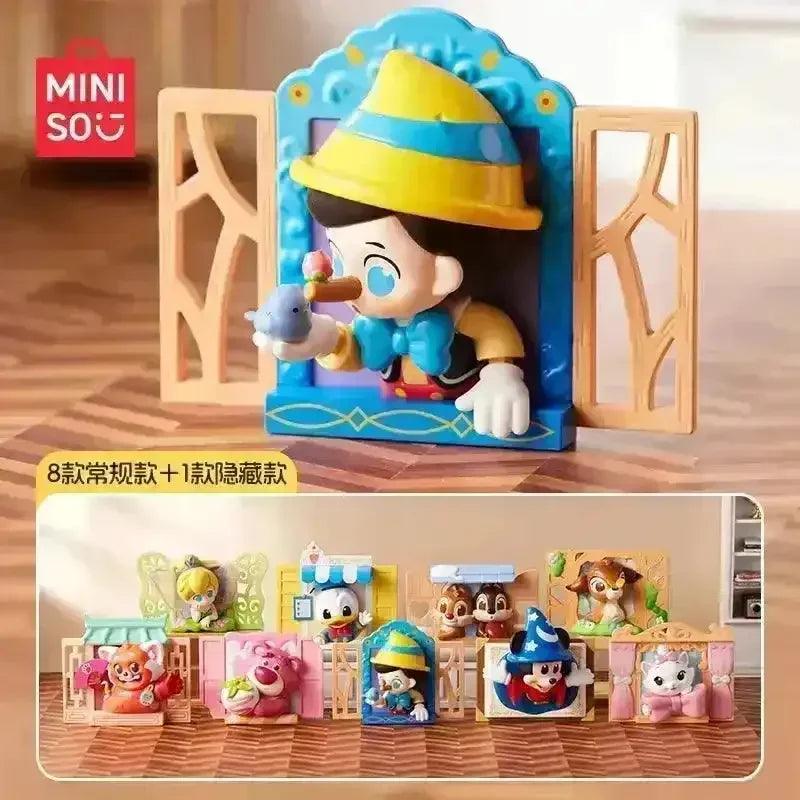 MINISO Disney Fairytale Window Series Blind Box - Bear Hugs