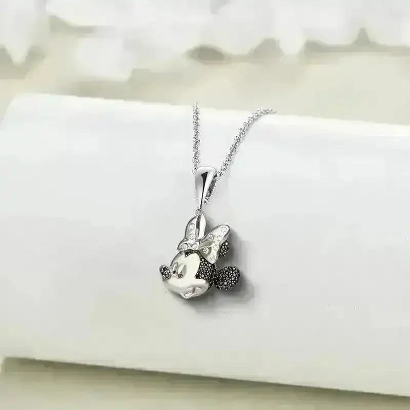 Minnie Magical Pendant - Bear Hugs