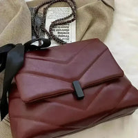 Murong Edgy Tote Bag - Bear Hugs