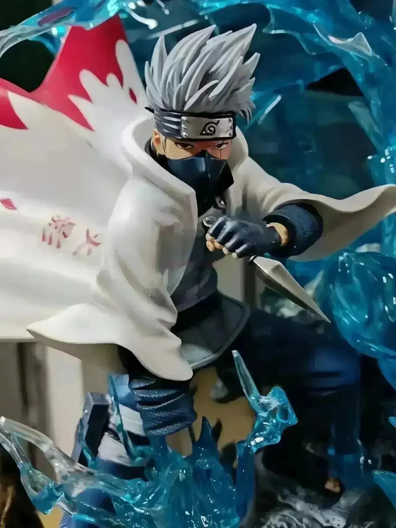 Naruto Hatake Kakashi Action Figure (27 cm) - Bear Hugs
