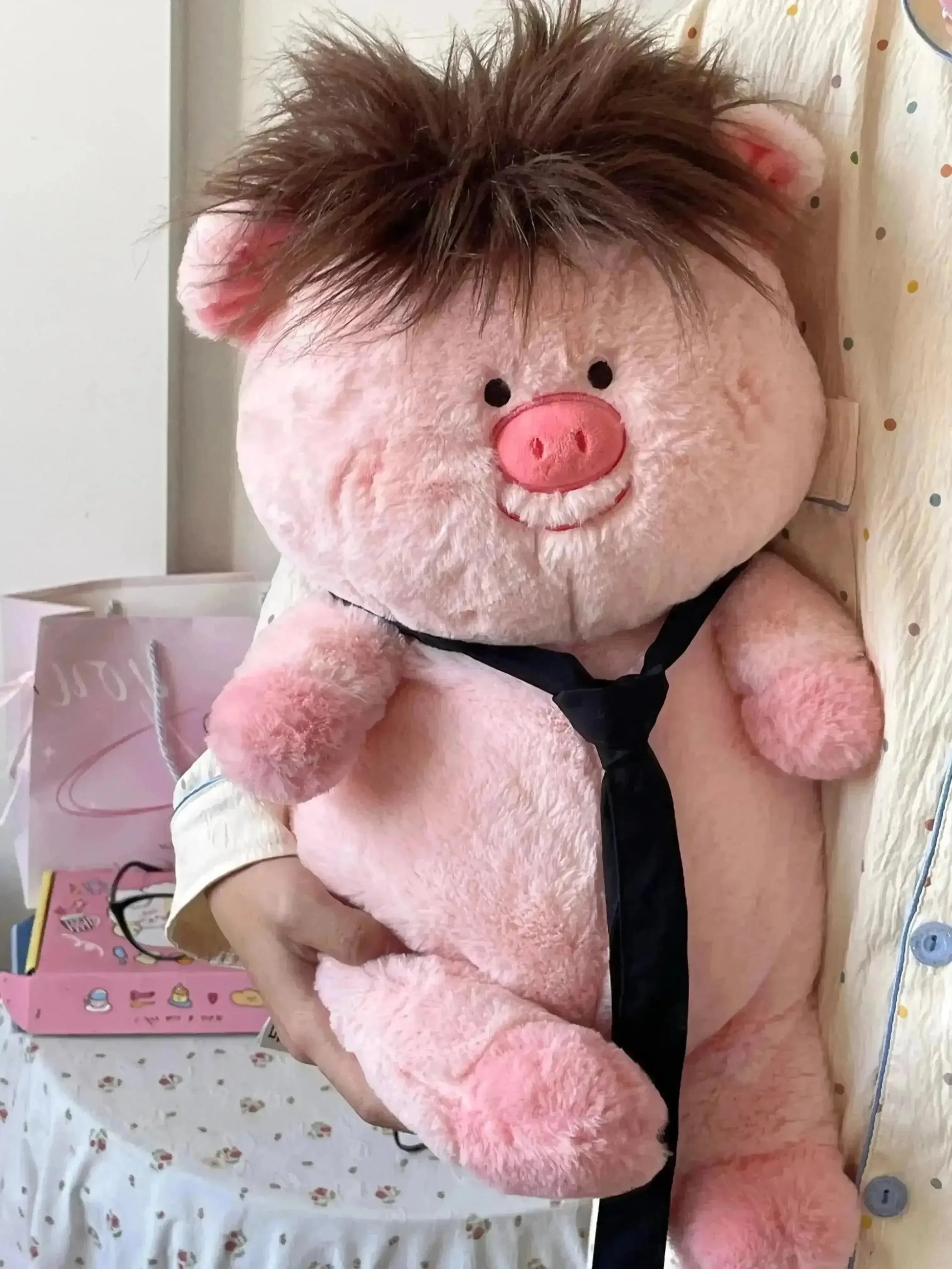 Oinktavia Happy Pig Plushie (43 cm) - Bear Hugs