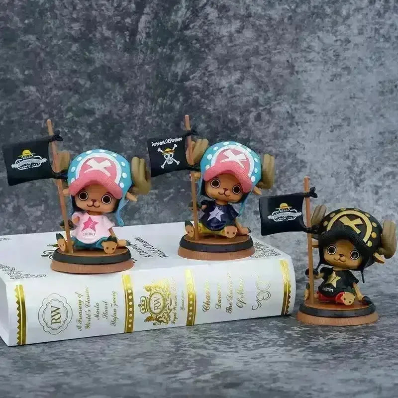One Piece Chopper With Flag Action Figure (9 cm) - Bear Hugs