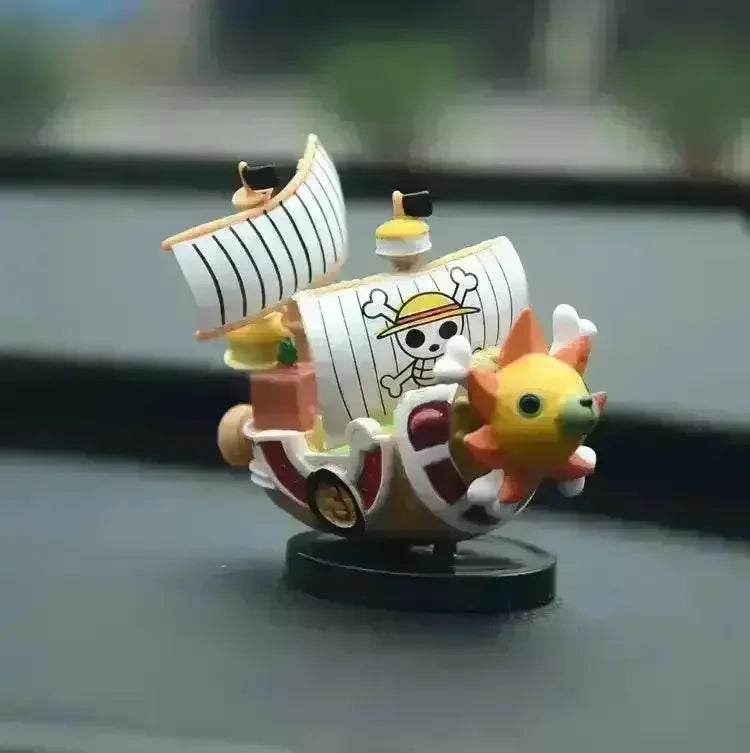 One Piece Luffy Ship Figurine (7 cm) - Bear Hugs