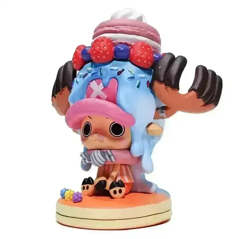 One Piece Tony Tony Chopper Candy Crown Figurine (11 cm) - Bear Hugs