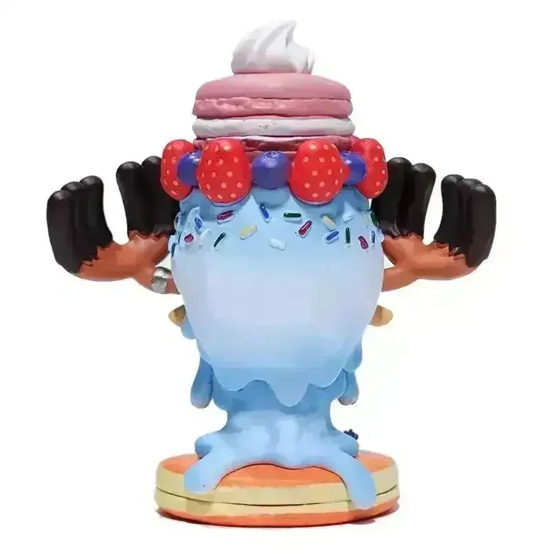 One Piece Tony Tony Chopper Candy Crown Figurine (11 cm) - Bear Hugs