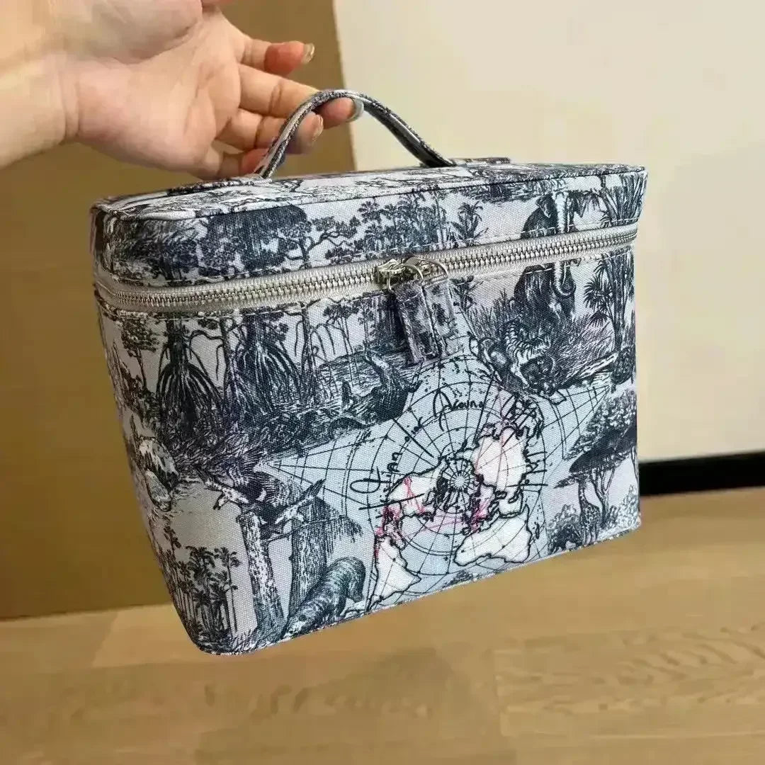 Premium D Luxe Designer Makeup Bag - Bear Hugs