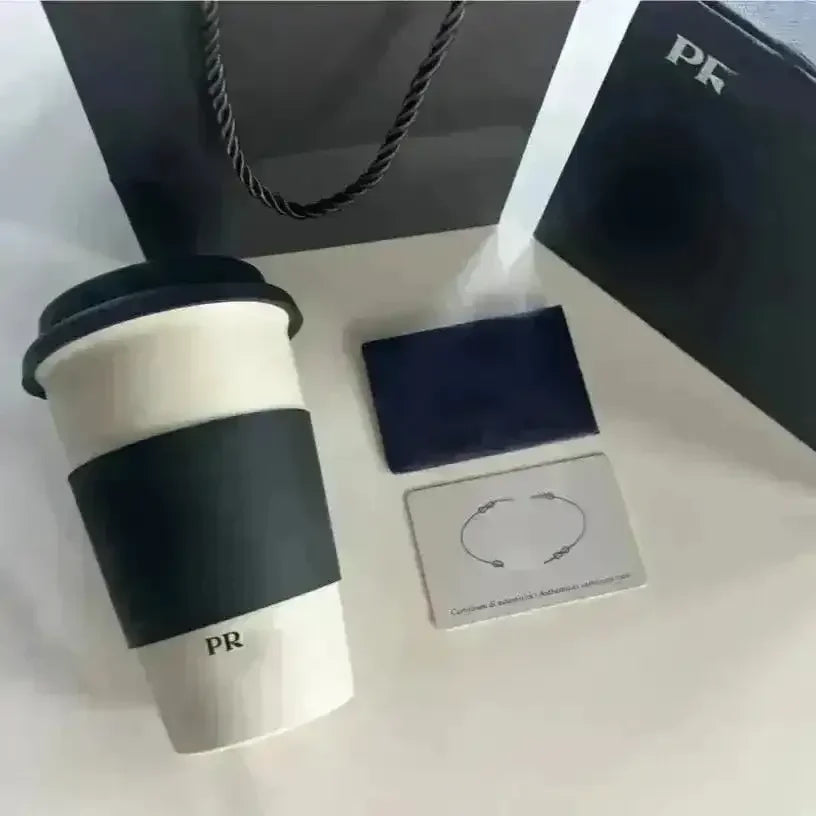 PRemium High-end Coffee Mug (400 ml) - Bear Hugs