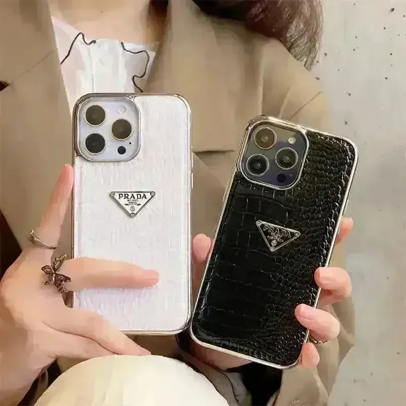 PRemium Leatherette Designer Phone Case (For iPhones) - Bear Hugs