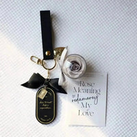 Preserved Rose Love Tag Keychain - Bear Hugs