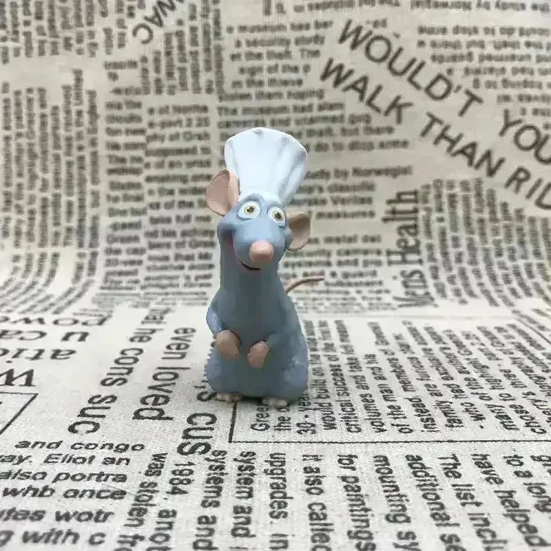 Ratatouille's Remy Action Figure - Bear Hugs