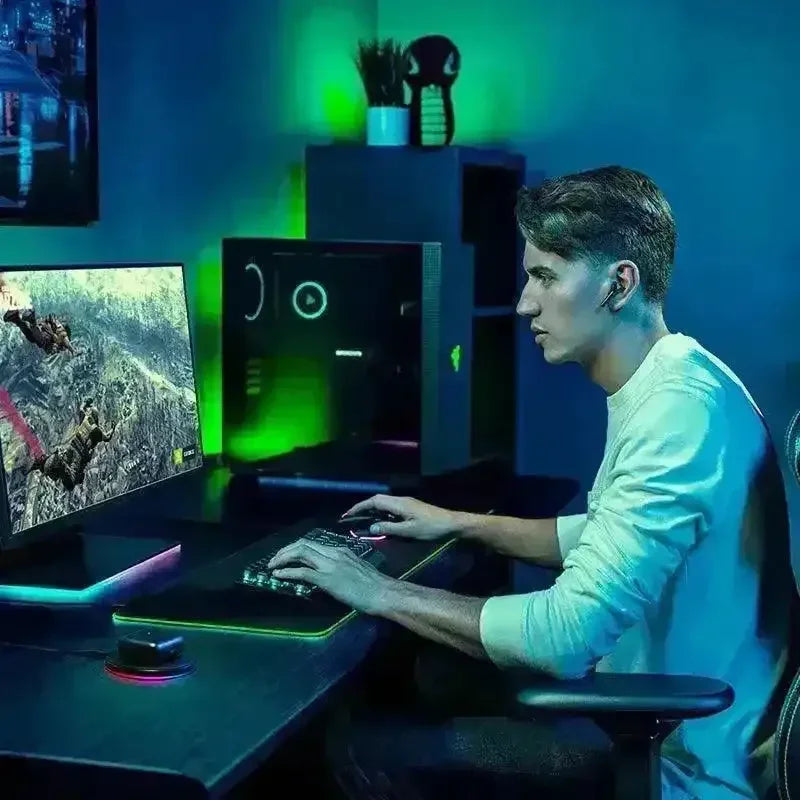 Razer Hammerhead Pro HyperSpeed Wireless Earbuds - Bear Hugs