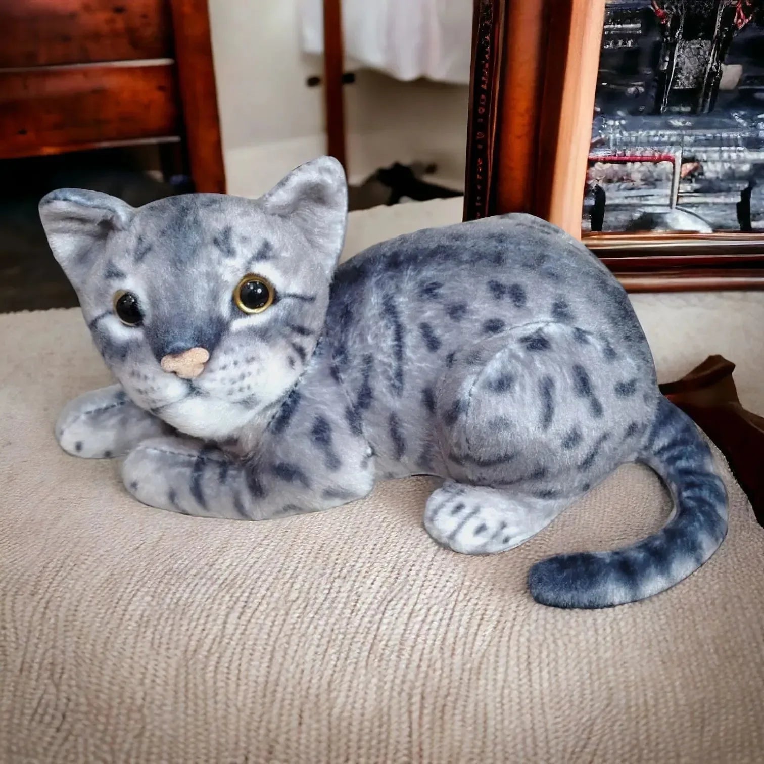 Realistic Cat Stuffed Toys - Bear Hugs