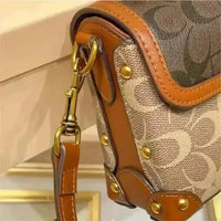 Redkiss Horse Drawn Handbag - Bear Hugs