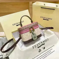 Redkiss Horse Drawn Handbag - Bear Hugs