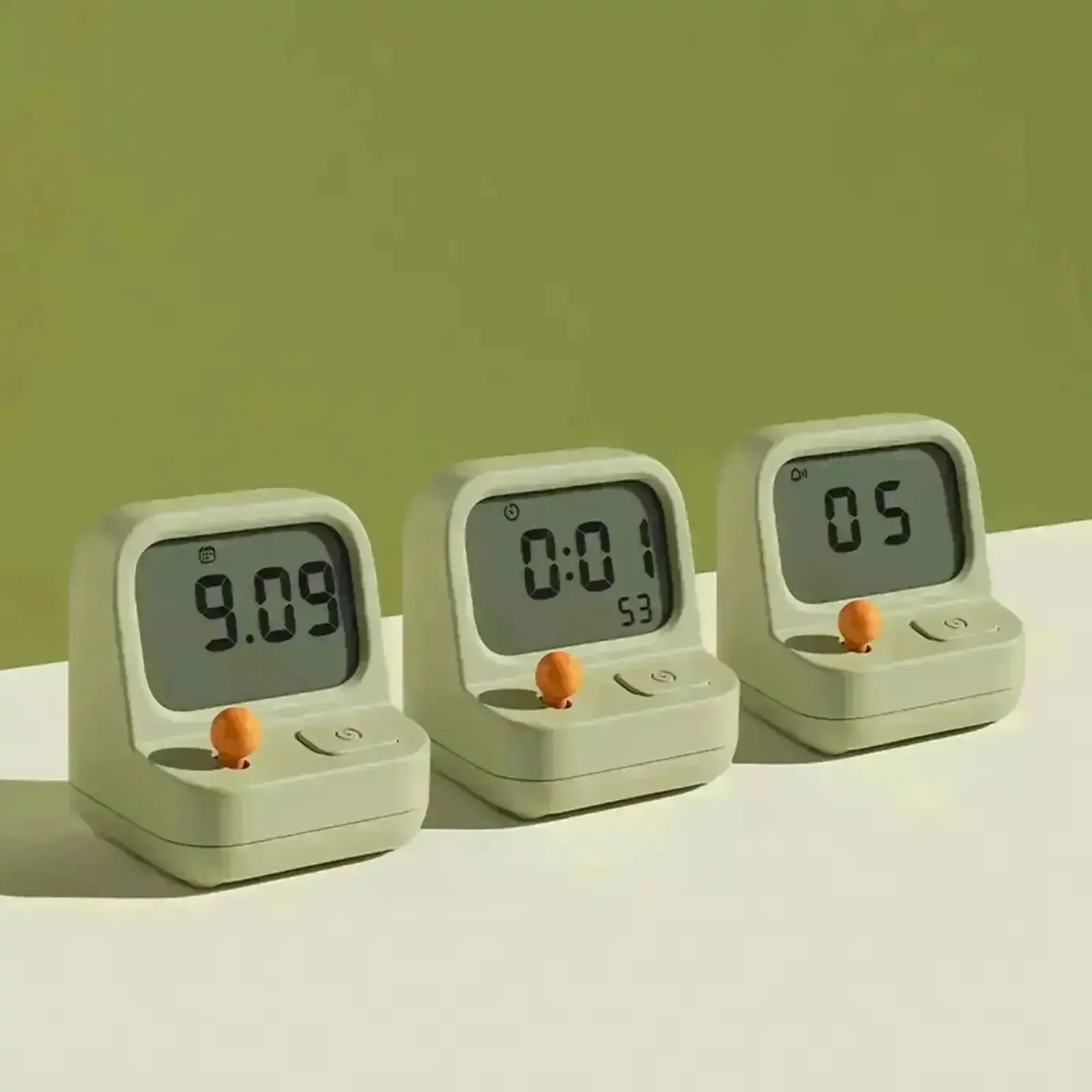 Retro Arcade Style Alarm Clock - Bear Hugs