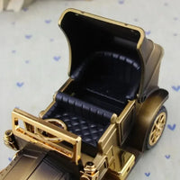 Retro Dynamic Classic Car Music Box - Bear Hugs