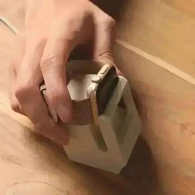 Retro Mac Apple Watch Charger Stand - Bear Hugs