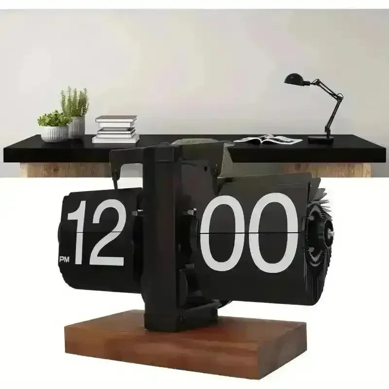 Retro Vintage Mechanical Flip Clock - Bear Hugs