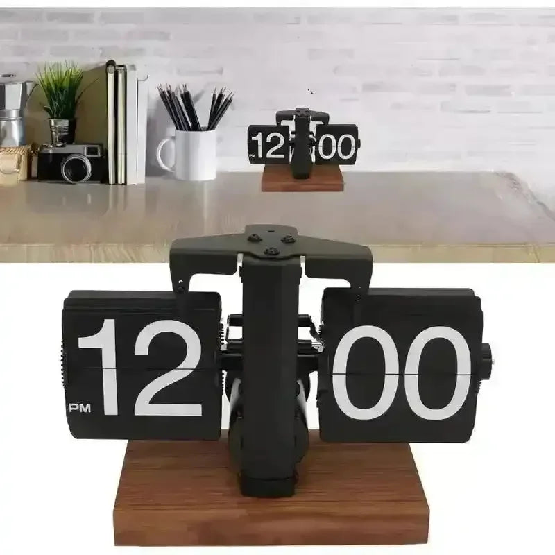 Retro Vintage Mechanical Flip Clock - Bear Hugs