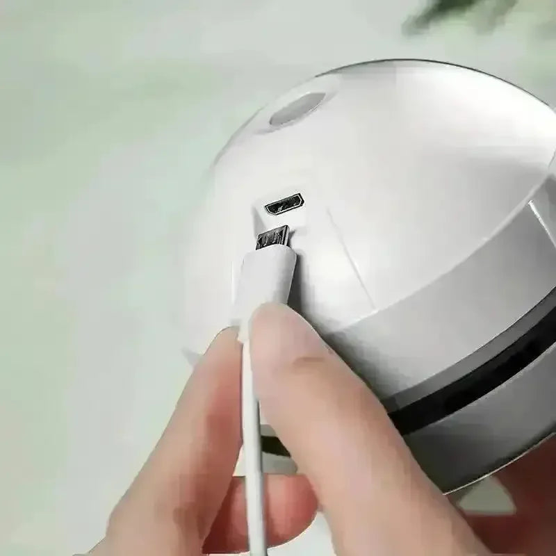 Robot Mini Keyboard Car Vacuum Cleaner - Bear Hugs