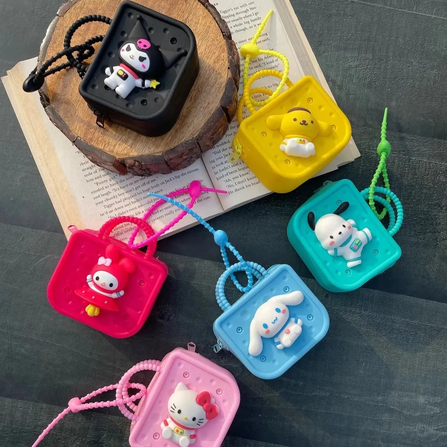 Sanrio Beach Buddy Coin Purses - Bear Hugs