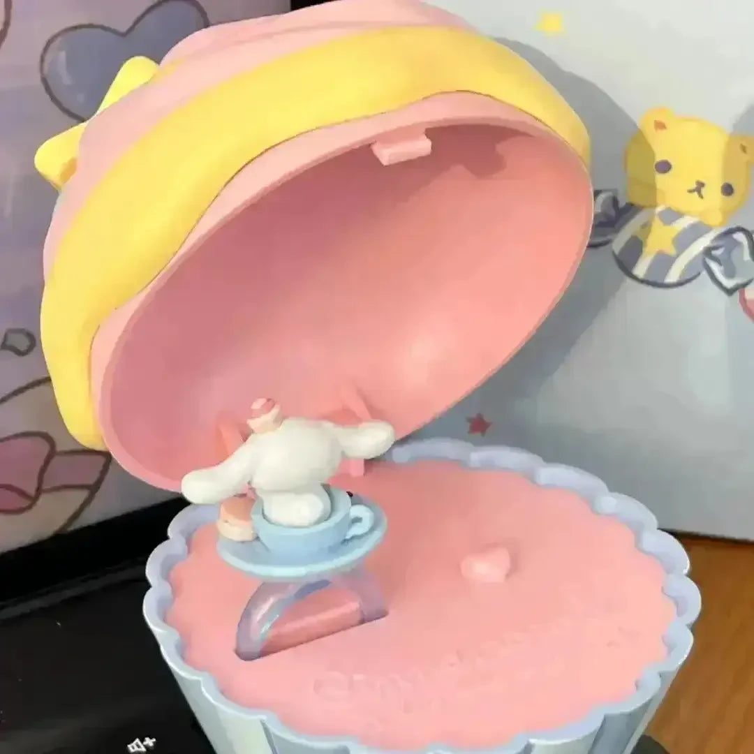 Sanrio Cinnamoroll Cupcake Ring Box - Bear Hugs