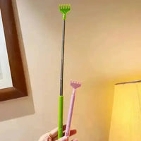 Scratch Me Extendable Tickle Pen - Bear Hugs