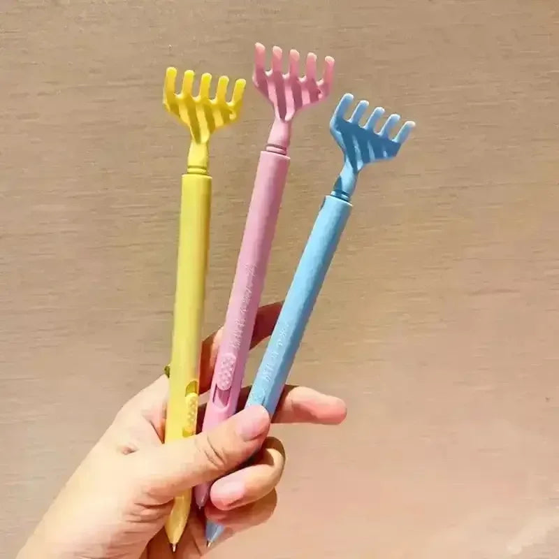 Scratch Me Extendable Tickle Pen - Bear Hugs