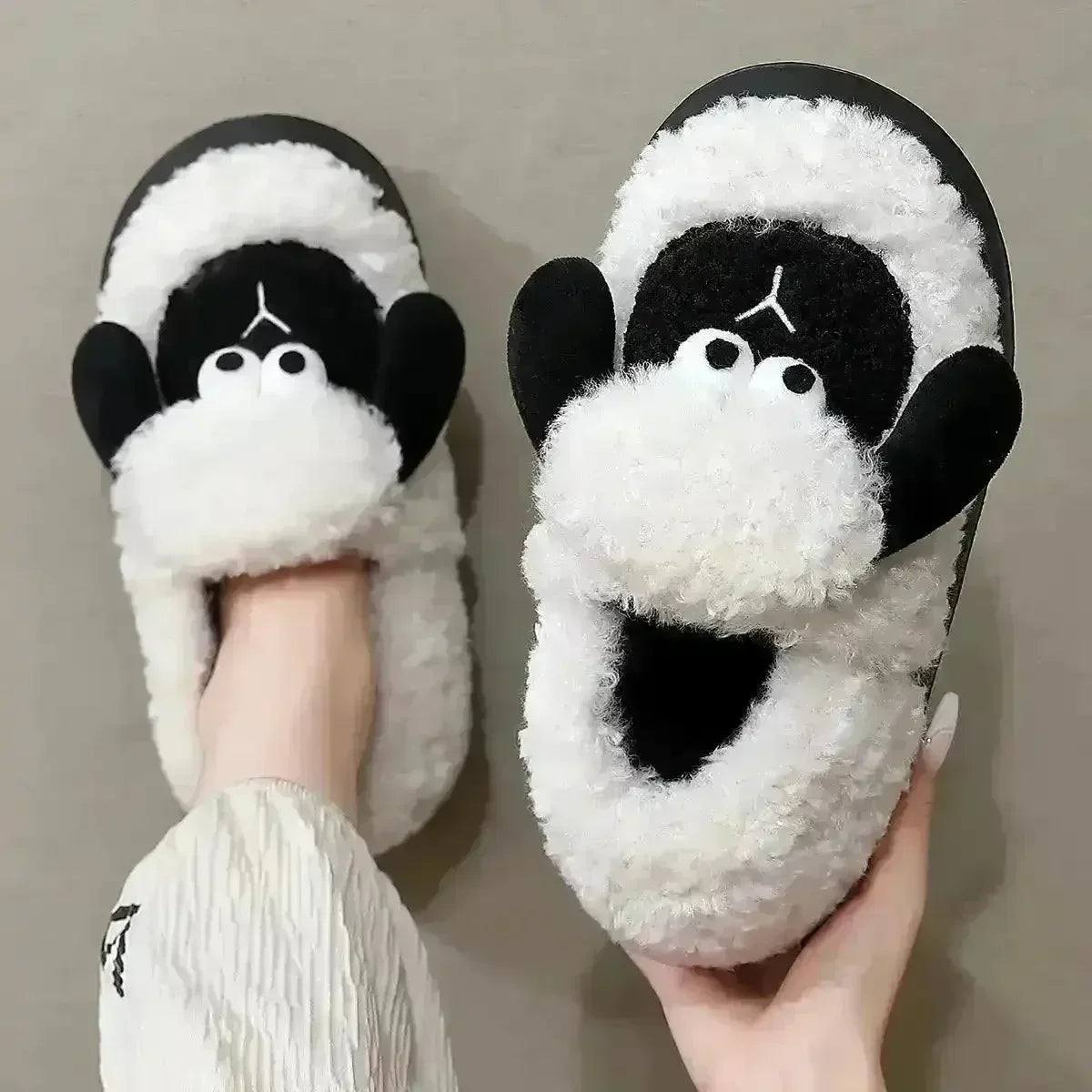 Shaun the Sheep Indoor Plush Slippers - Bear Hugs