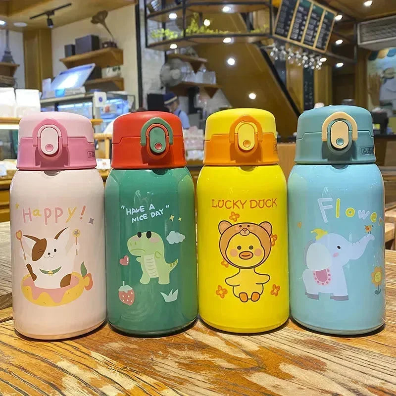 Sip & Smile Cartoon Animal Thermos Cups (500 ml) - Bear Hugs