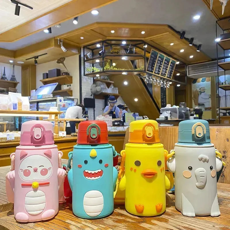 Sip & Smile Cartoon Animal Thermos Cups (500 ml) - Bear Hugs